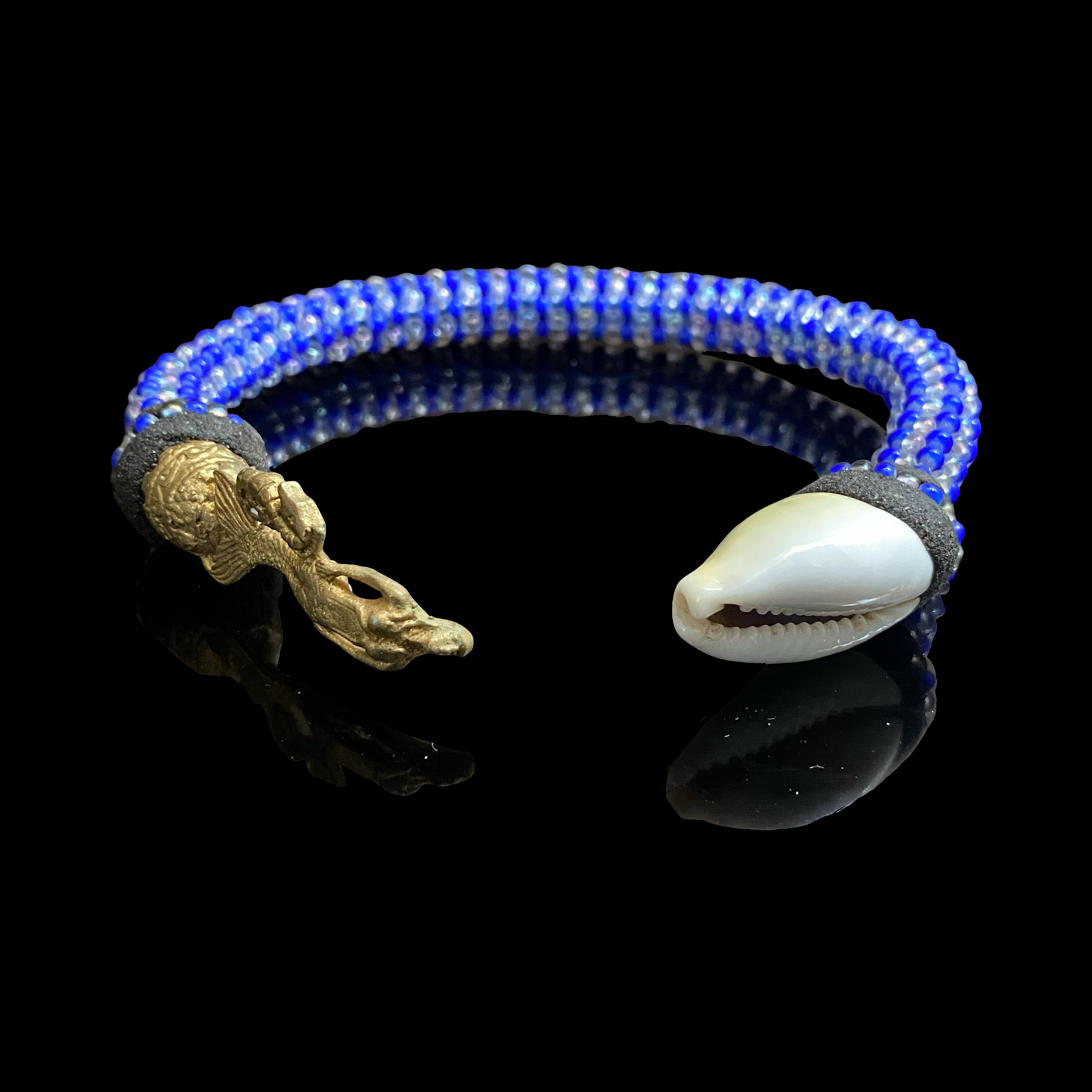 Yemayá Ildé Bracelet – with Cowrie Shells & Bronze Charm (4 Variants)