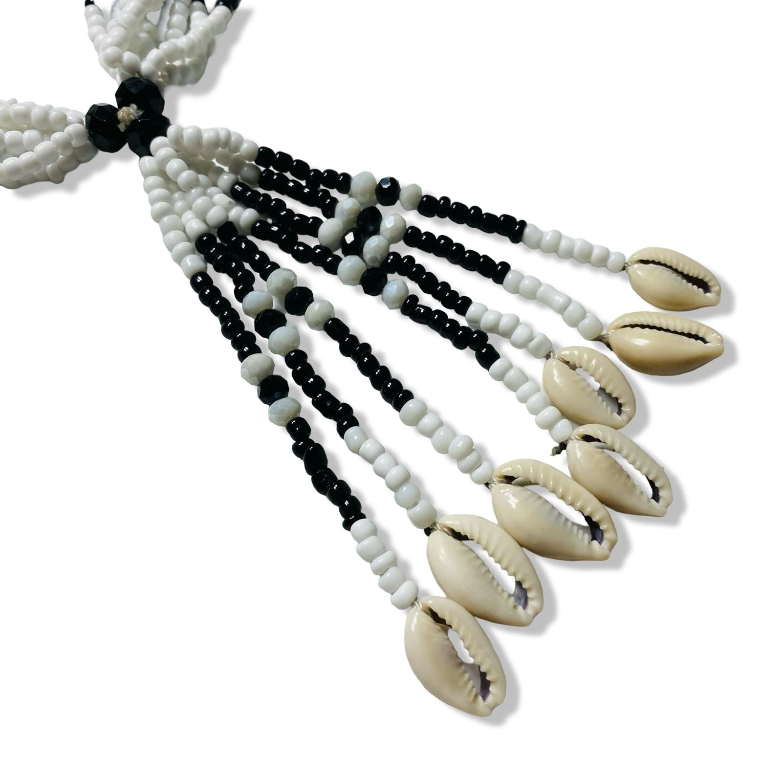 Mazo de Eshu Afra – En Cristal (Eshu Afra Crystal Mazo: Protection and Spiritual Connection) - SanteriaGuide