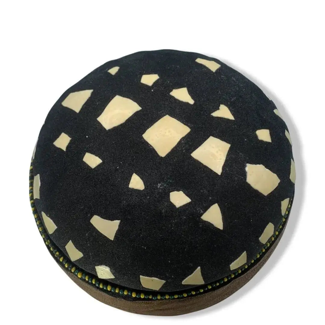 Awofaka / Ikofá de Ifá – Connection with Orunmila in Santería - SanteriaGuide