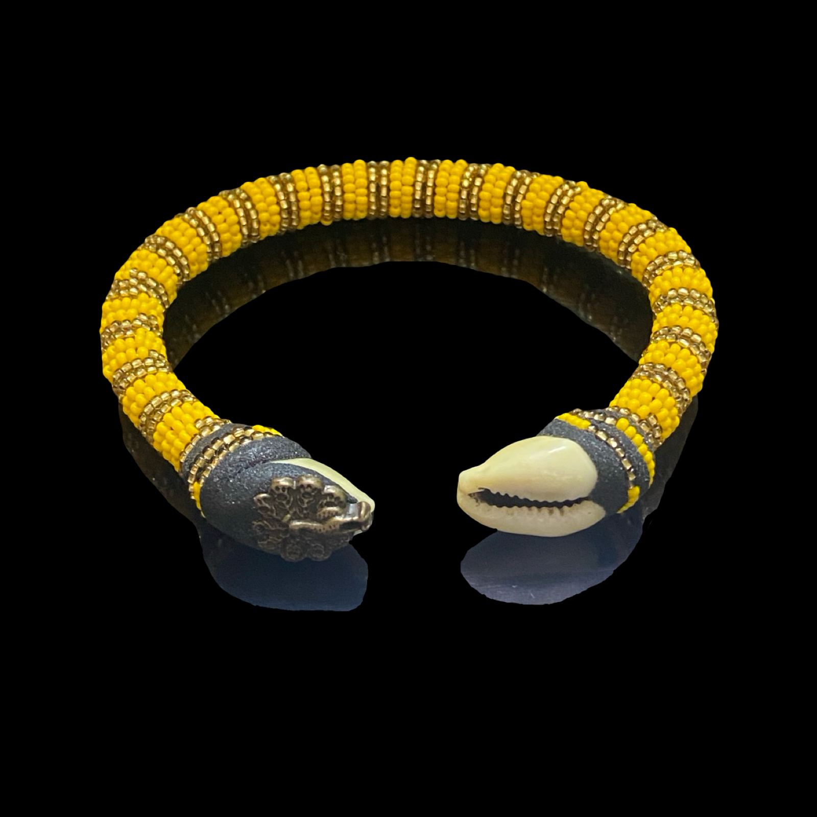 Oshun Ilde Bracelet – Cowrie Shell or Peacock Accent