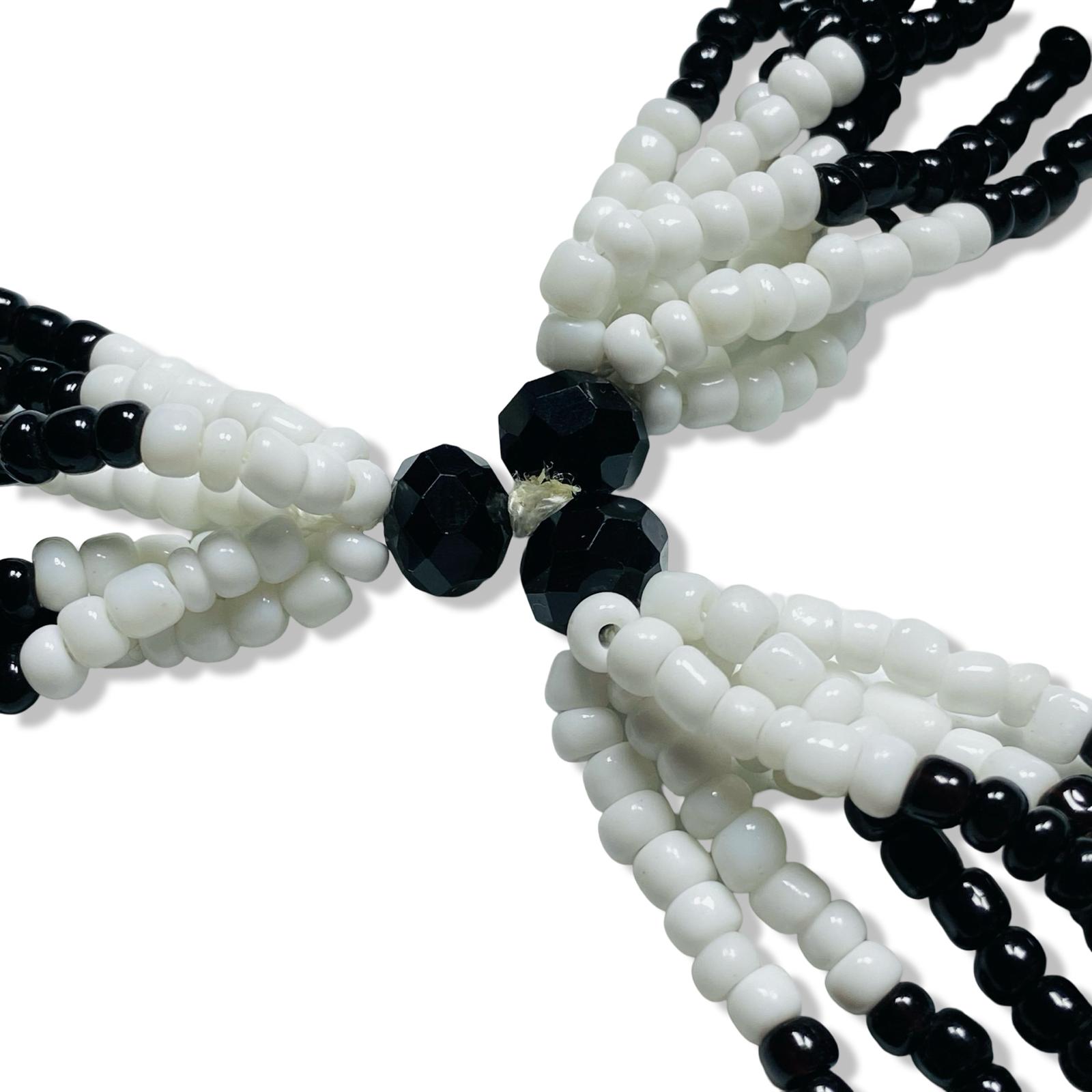 Mazo de Eshu Afra – En Cristal (Eshu Afra Crystal Mazo: Protection and Spiritual Connection) - SanteriaGuide