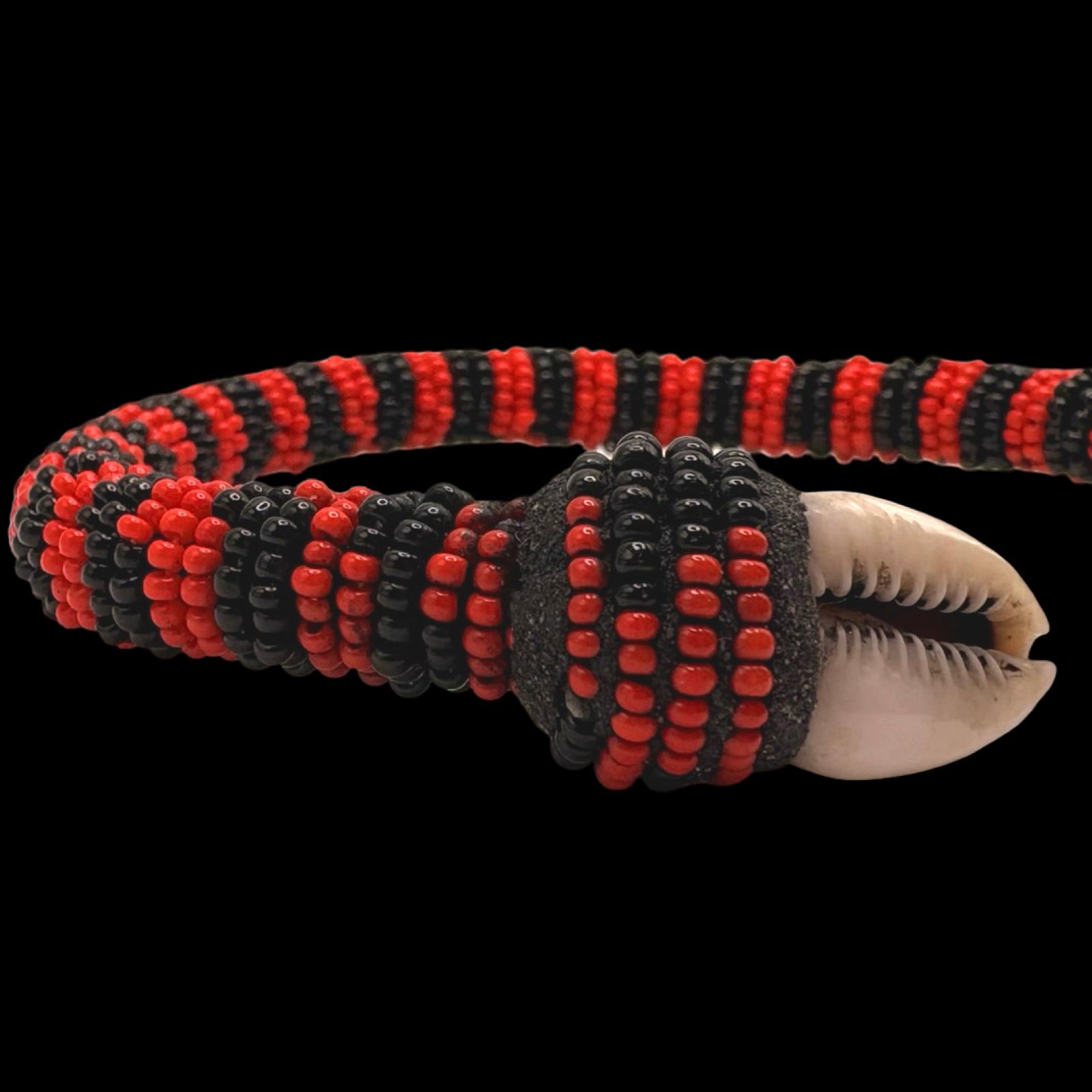 Pulsera Hecha a Mano Ilde de Eleguá Laroyé - Conchas de Cauri o Diseño de Cara Yoruba Santería Orisha