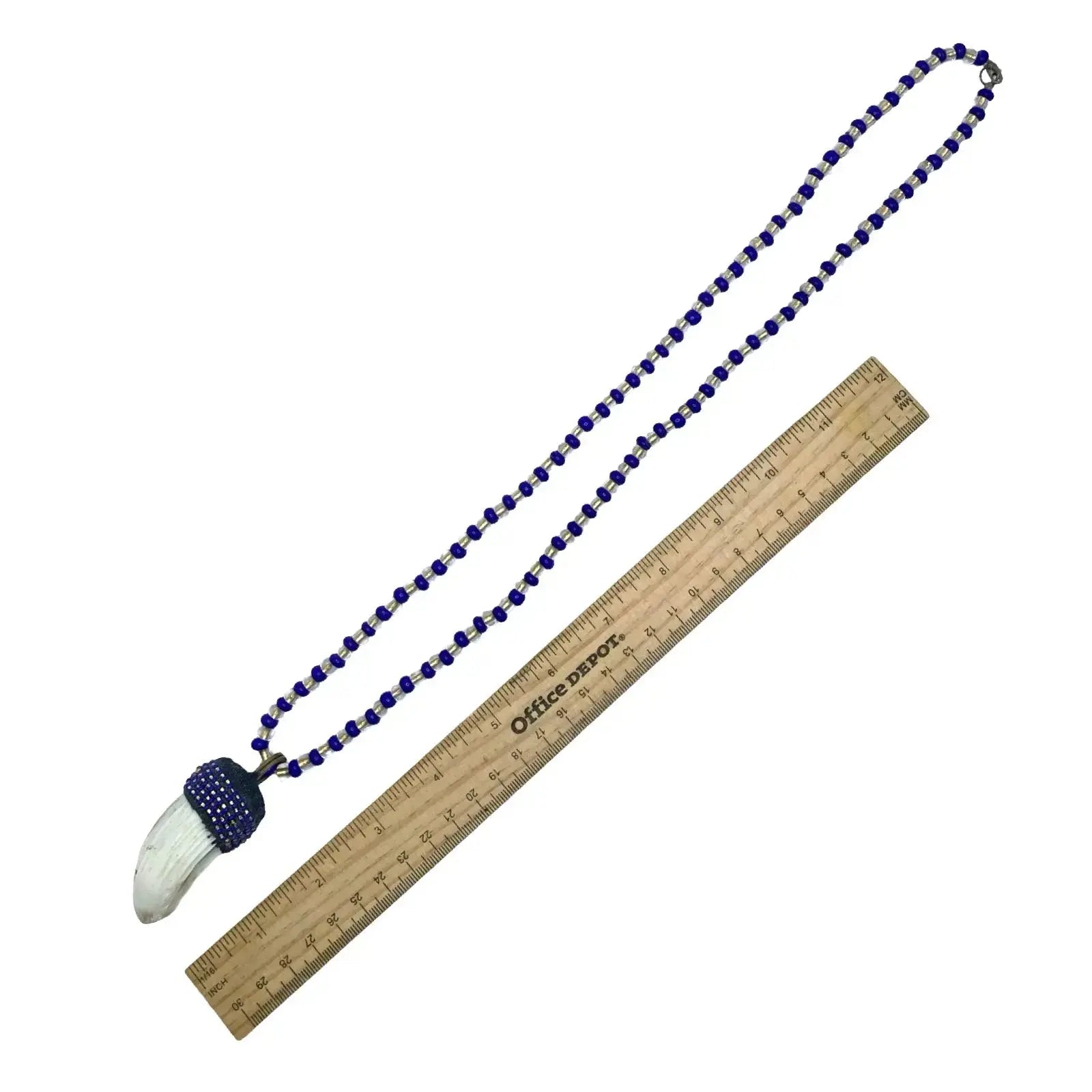 Eleke de Ochosi con Diente – Panteón Yoruba y Bantú (Ochosi Necklace with Tooth) - SanteriaGuide