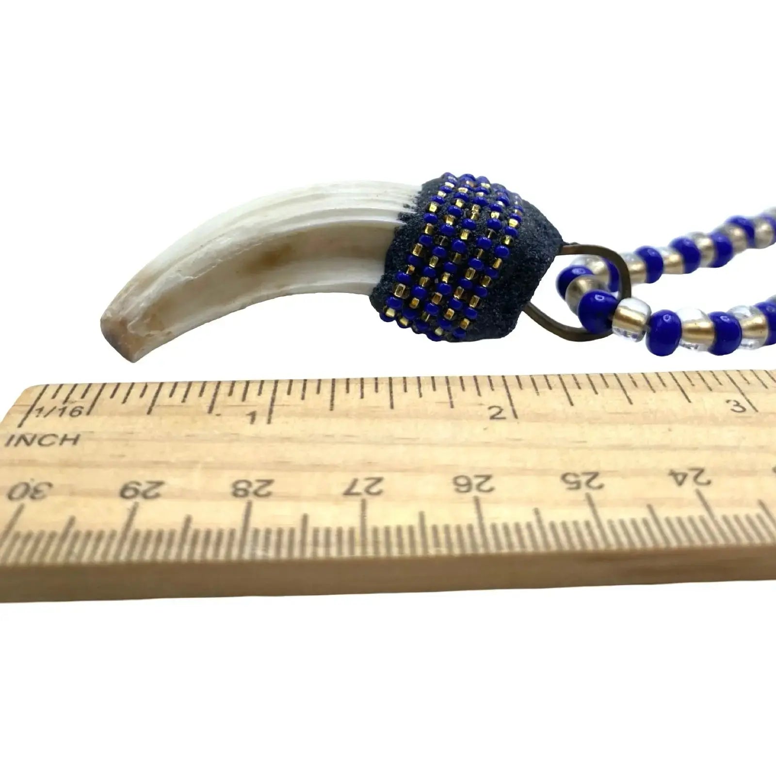 Eleke de Ochosi con Diente – Panteón Yoruba y Bantú (Ochosi Necklace with Tooth) - SanteriaGuide