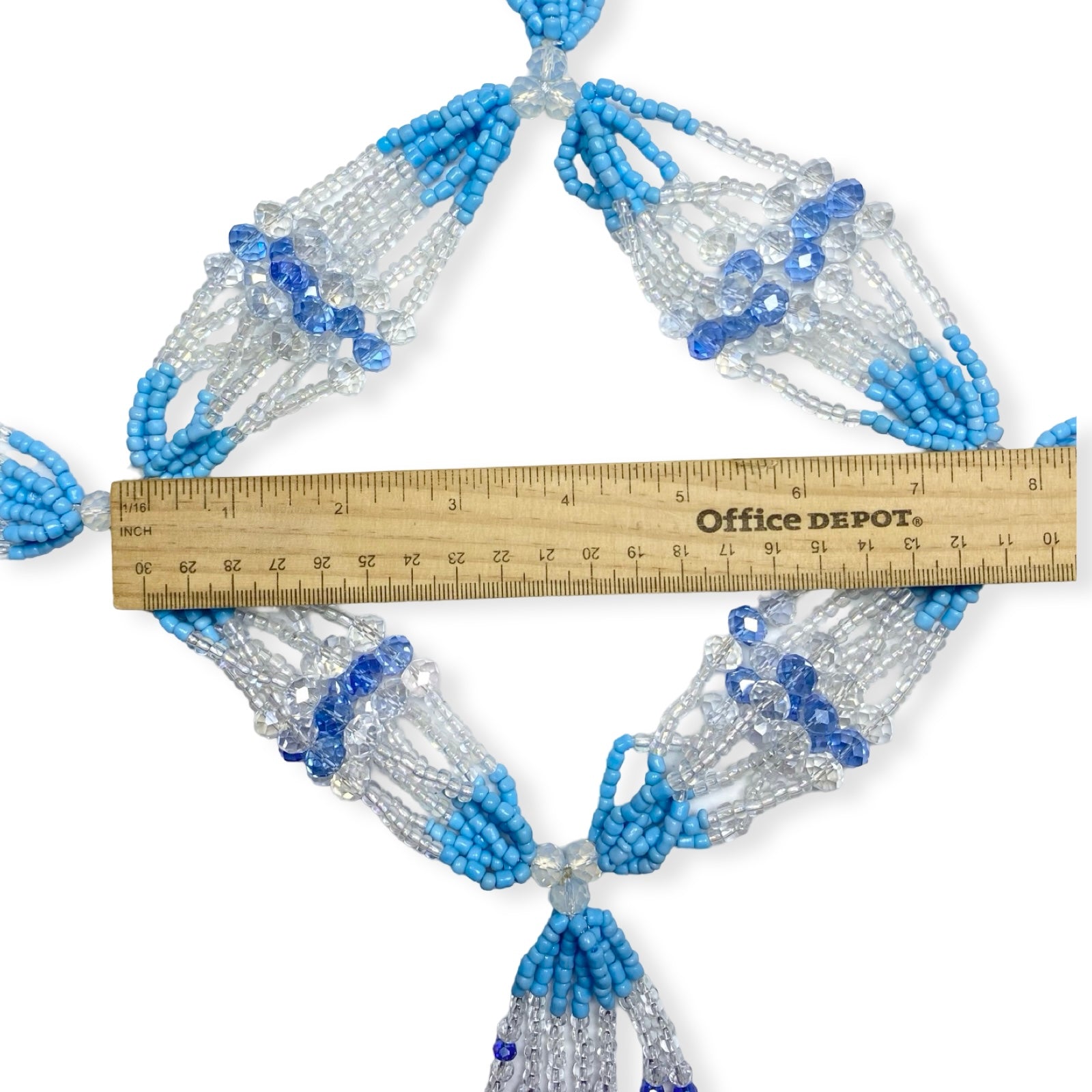 Mazo de Yemayá Asesú – En Cristal para Sopera (Yemayá Asesú Mazo – Crystal for Sopera) - SanteriaGuide