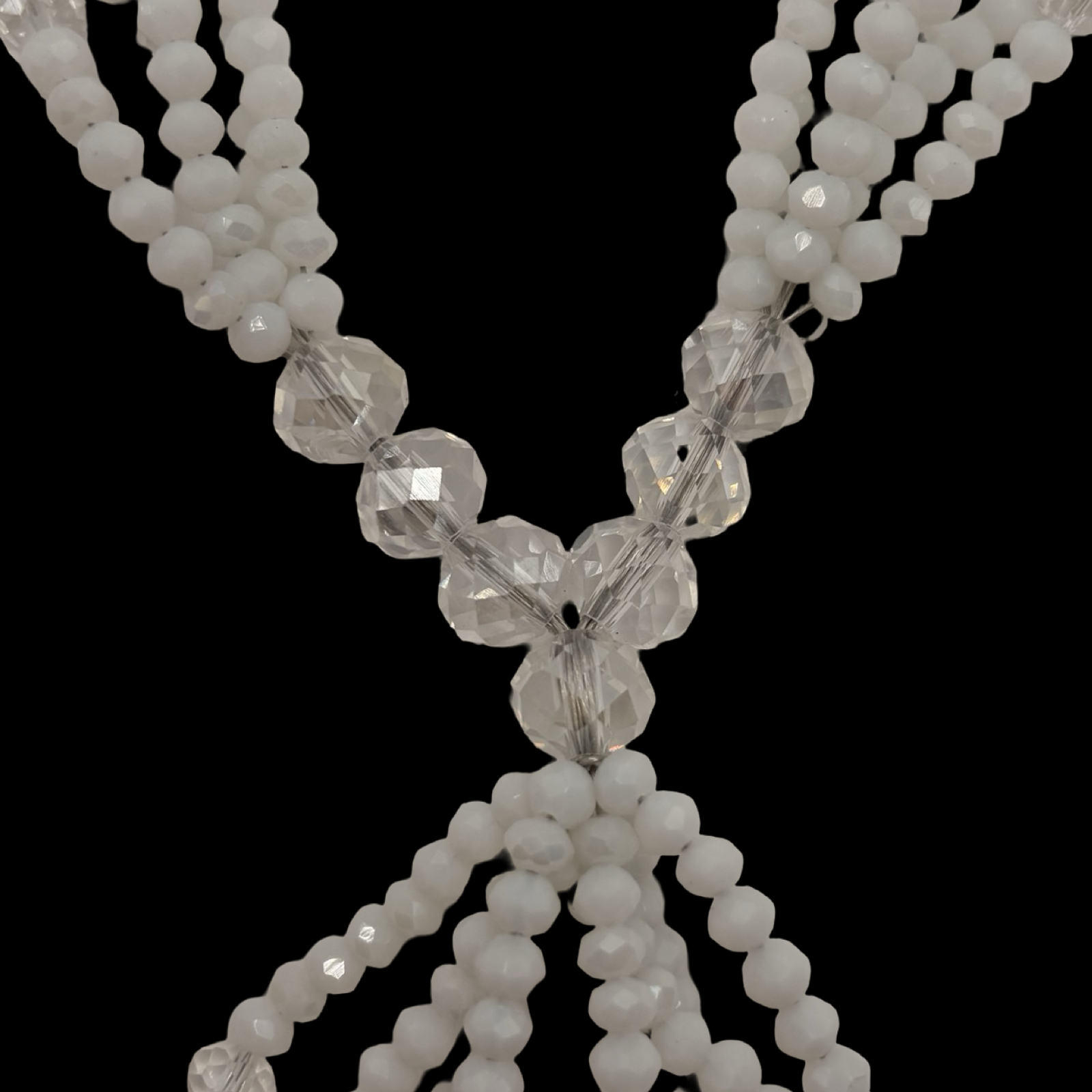 Obatala Gala Necklace – Handmade with Beads & Cowrie Shells