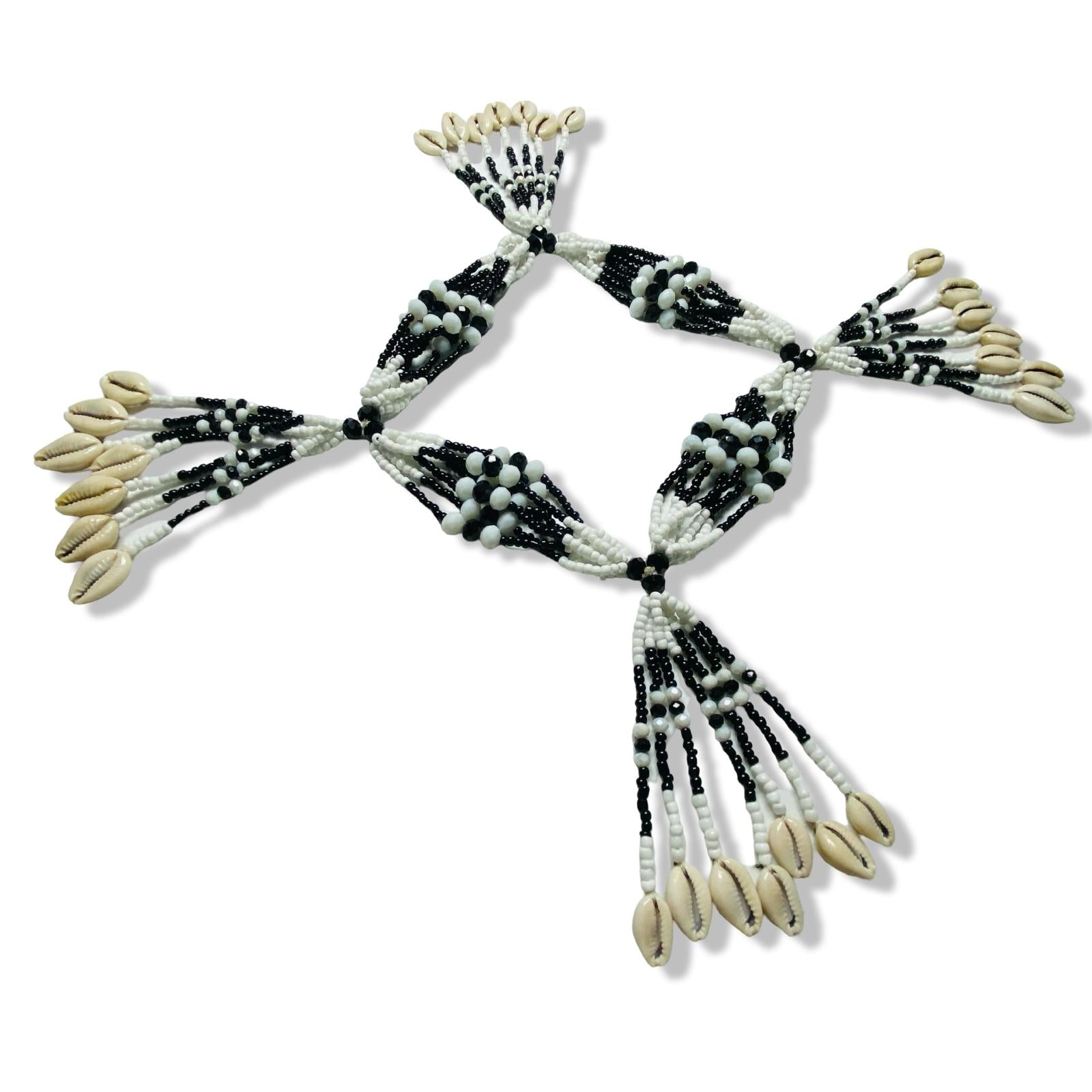 Mazo de Eshu Afra – En Cristal (Eshu Afra Crystal Mazo: Protection and Spiritual Connection) - SanteriaGuide