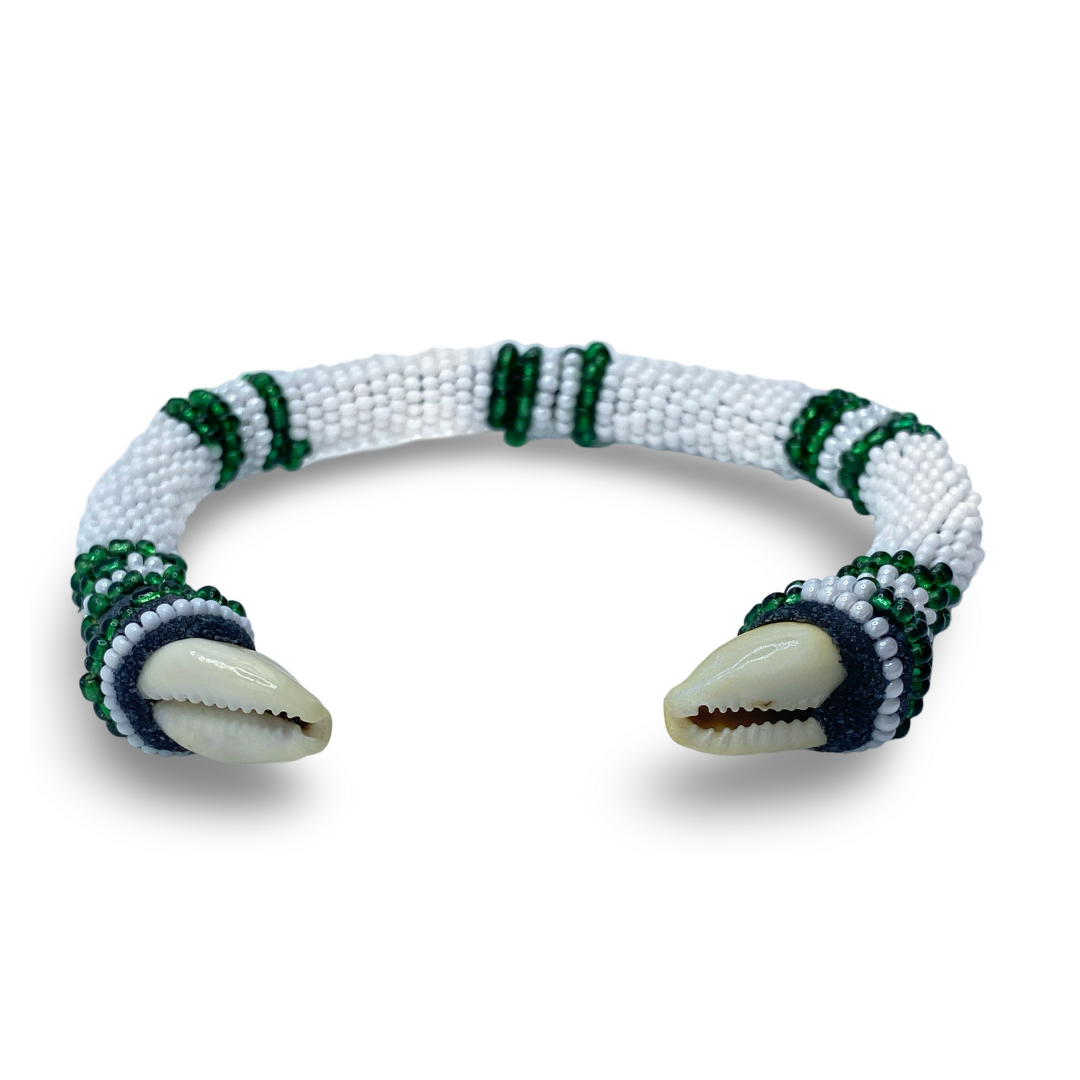 Pulsera hecha a mano Ilde de Obatalá Alaguema - Cowrie Shell Yoruba Santeria Orisha