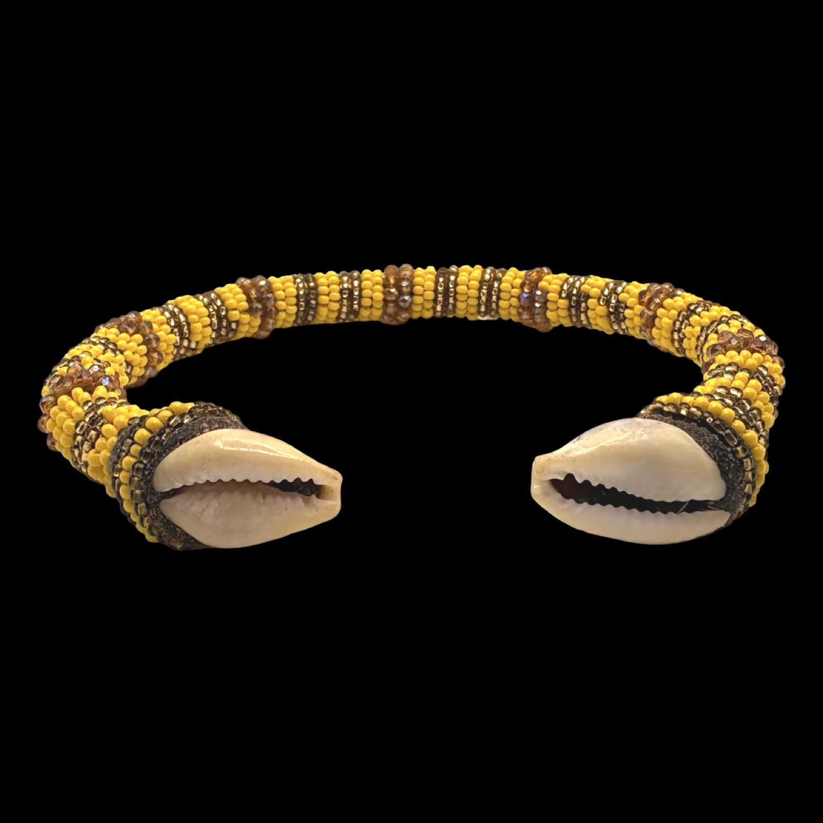 Oshun Ilde Bracelet – Cowrie Shell or Peacock Accent