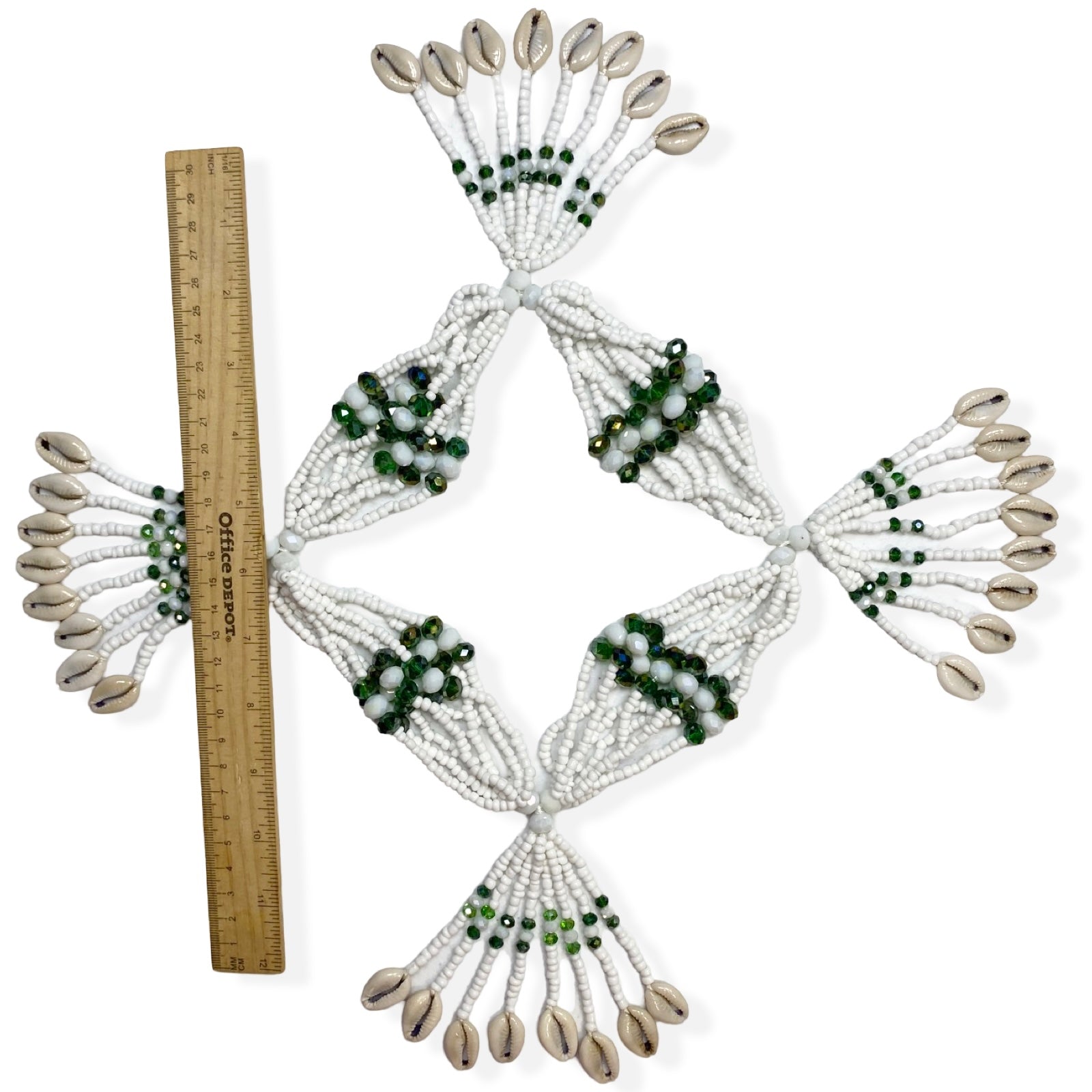 Mazo de Obatalá Alaguema – En Cristal para Sopera (Obatalá Alaguema Mazo – Crystal for Sopera) - SanteriaGuide