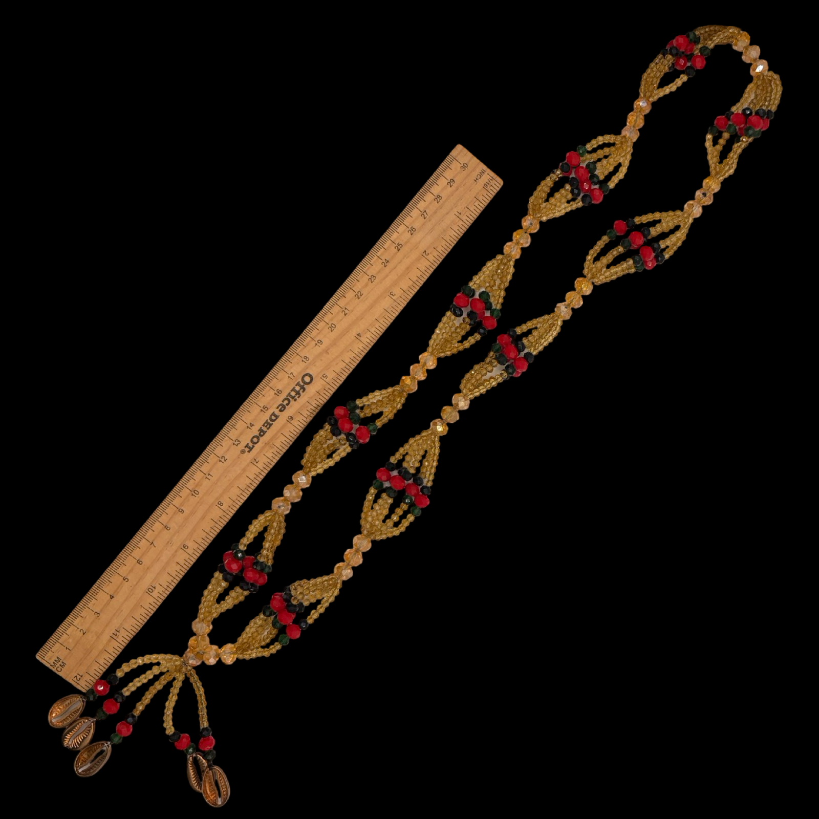 Oshun Ibu Kole Gala Necklace – Handmade with Beads & Cowrie Shells