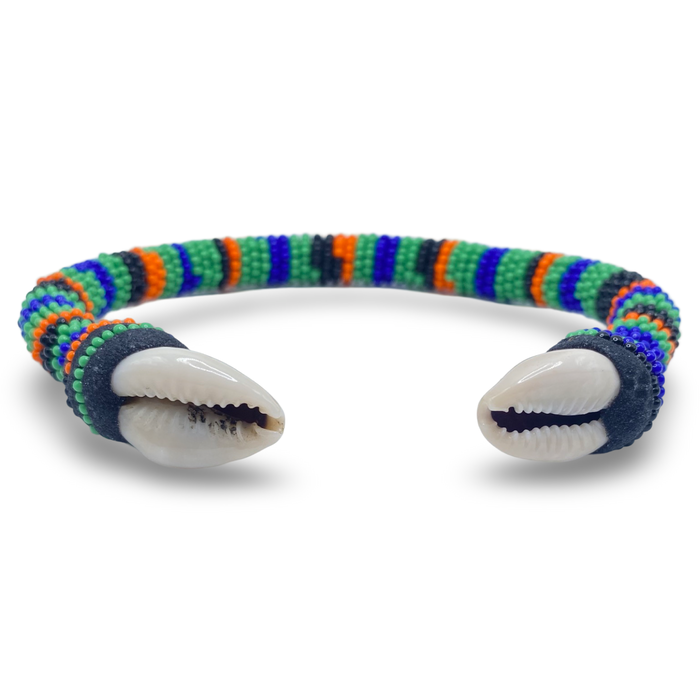 Inle Ildé Bracelet – Multicolor Beads with Cowrie Shells