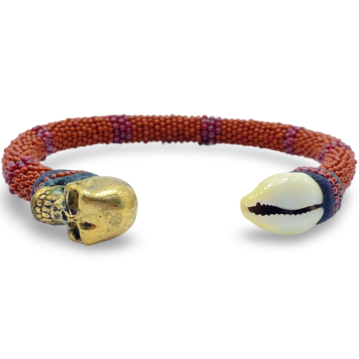 Oyá Ildé Bracelet – Handmade with Cowrie Shell & Bronze