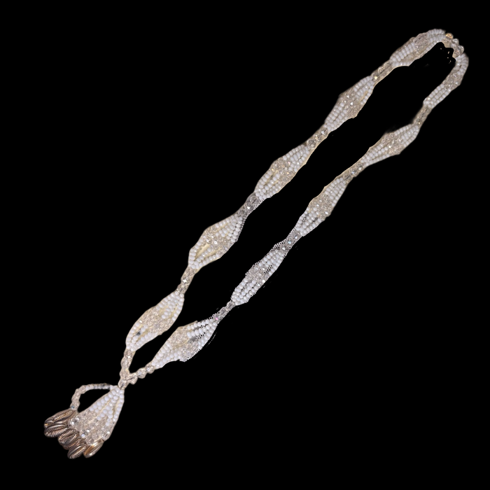 Obatala Gala Necklace – Handmade with Beads & Cowrie Shells