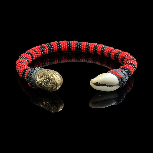 Handmade Ilde de Eleguá Laroyé Bracelet - Cowrie Shells or Face Design Yoruba Santeria Orisha