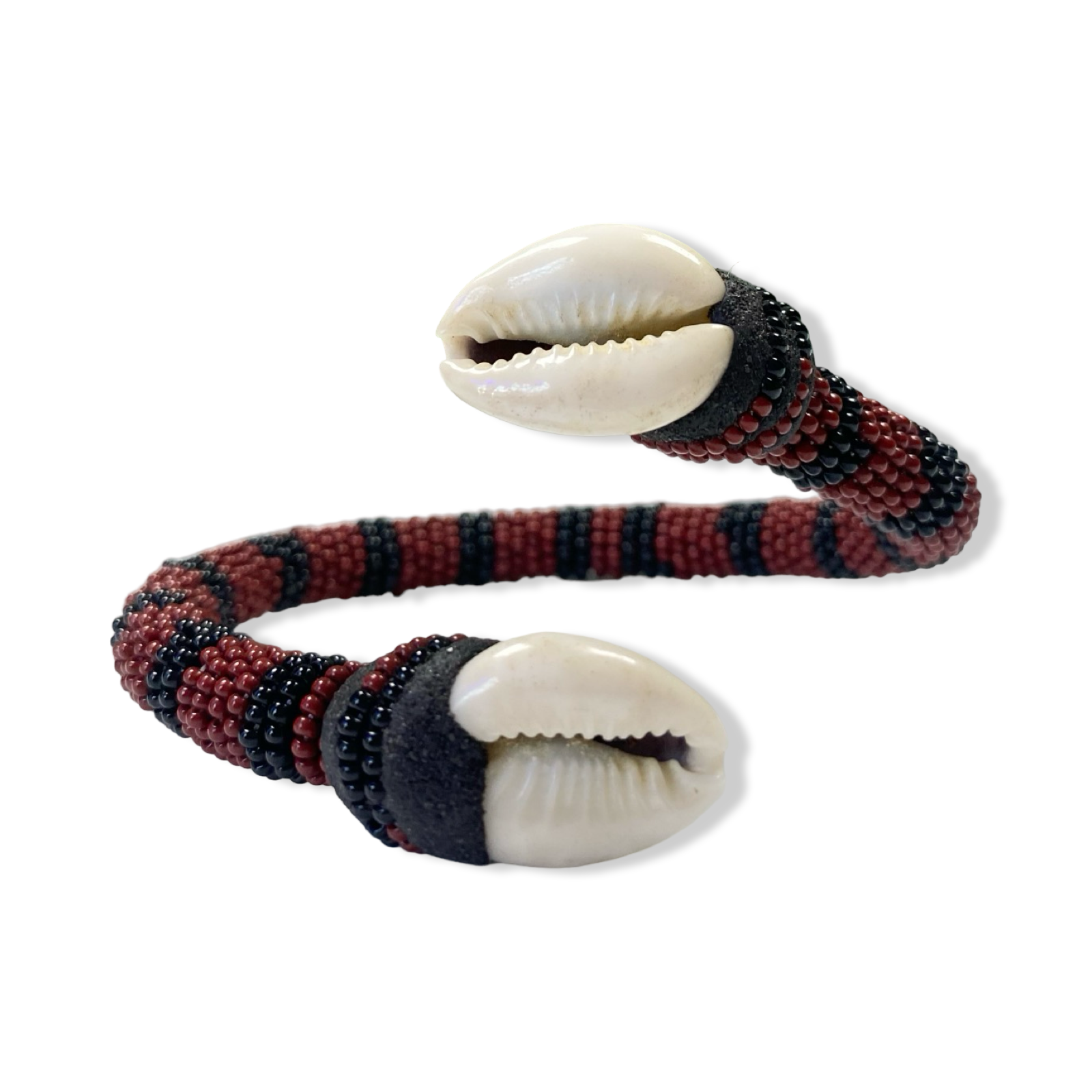 Pulsera de Babalu Aye San lazaro – Conchas de Cauri - SanteriaGuide