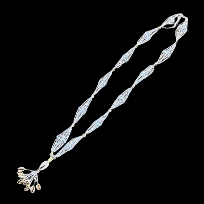 Obatalá Gala Necklace with Ilde – Handmade with Sacred Beads