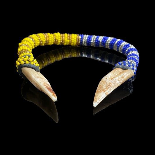 Handmade Ilde de Las Dos Aguas con Diente - Yoruba Santeria Orisha Bracelet
