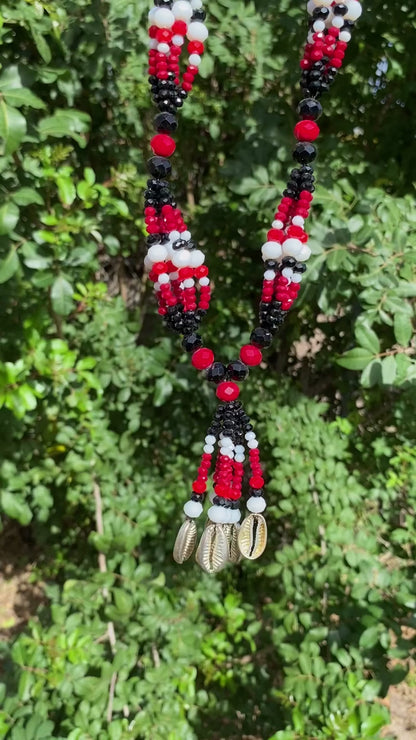 Handmade Gala de Eshu Alaguana – Black, White, and Red Glass Beads for Iyawó
